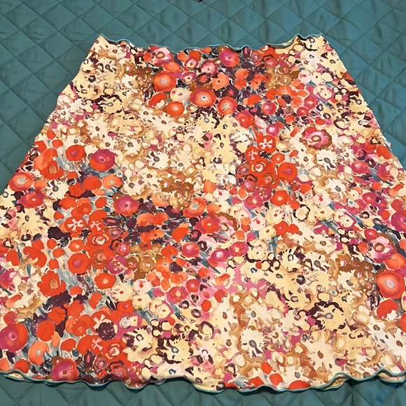 Haystacks Dresses & Skirts - Cream Floral-Print Mini Skirt with Pink and Orange Accents